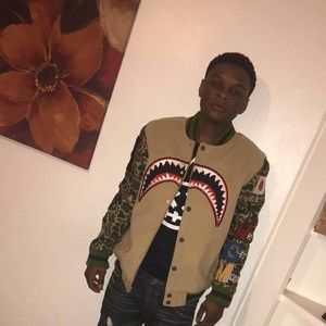 Meet your Posher, Mia